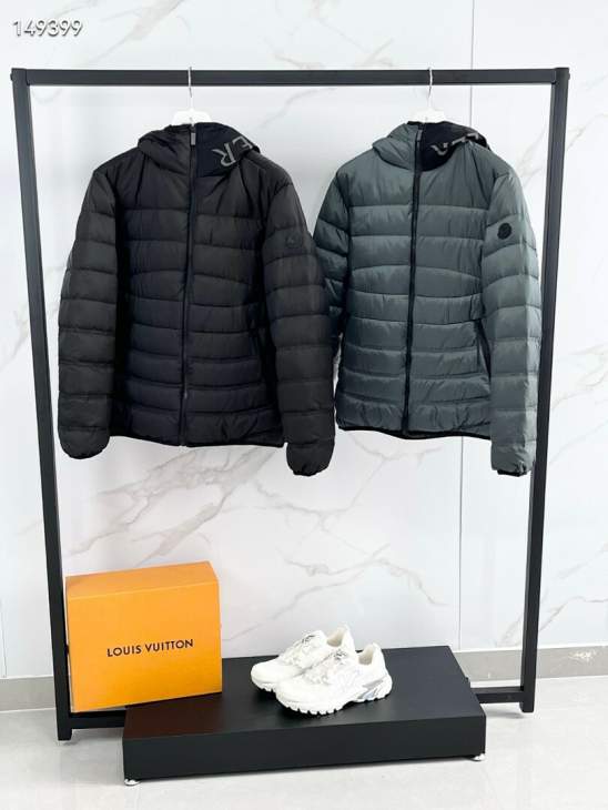 Picture of Moncler Down Jackets _SKUMonclersz1-526yr47336878